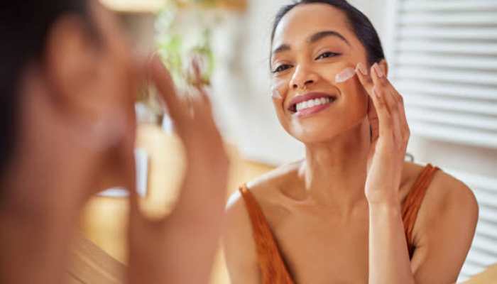 Best Face Moisturizers for All Skin Types: Detailed Review & Comparison