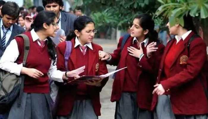 CBSE Class 10 Result 2025 RELEASED At cbseresults.nic.in - Check Direct Link, Pass Percentage Here