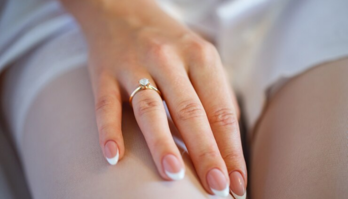 Timeless Sparkle: 4 Elegant Gold Rings Every Woman Should Own Timeless Sparkle: 4 Elegant Gold Rings Every Woman Should Own