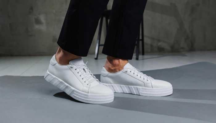 Step Up Your Style Without Breaking the Bank: Men's Sneakers Under ₹1000