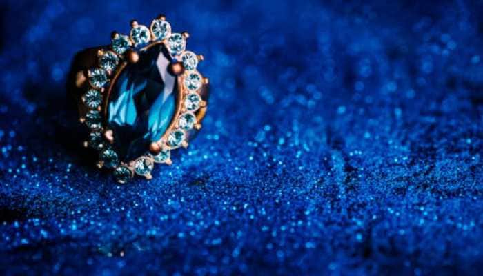 Wearing Neelam (Blue Sapphire) Casually? THIS Stone Brings Financial Difficulties- Check Pros And Cons