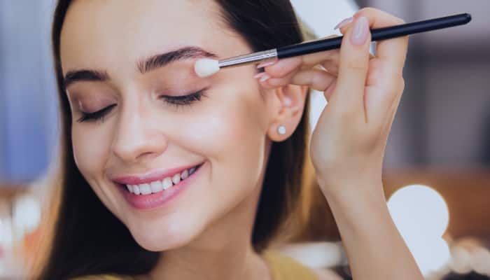 Simple Eye Makeup for Daily Wear: A Step-by-Step Guide