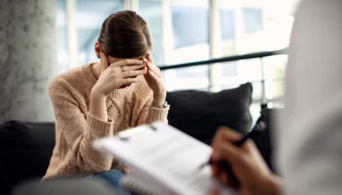 6 Effective And Natural Ways To Manage Anxiety And Stress Without Medication