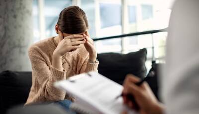 6 Effective And Natural Ways To Manage Anxiety And Stress Without Medication