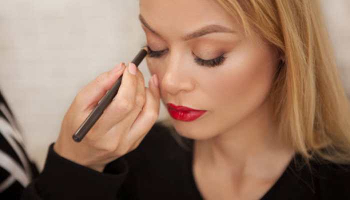 Top 4 Budget-Friendly Kajals for Bold, Smudge-Proof Eyes