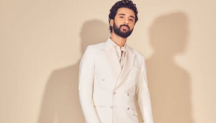 Raghav Juyal Dreams Of Flying His Parents In Private Jet, Says 'I’m Willing To Work Hard For It'