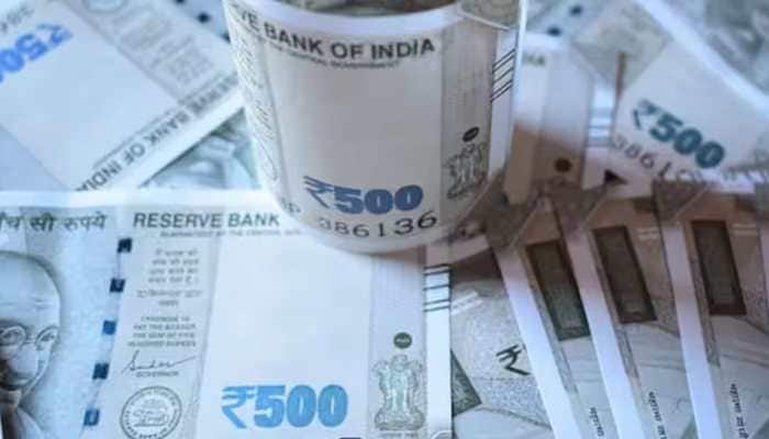 Rupee To Gain Support From A Weaker Dollar Index And Strong FPI Inflows: Repor