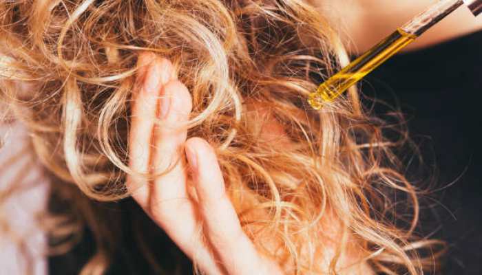  The Benefits of Using Hair Serum for Healthy and Manageable Hair
