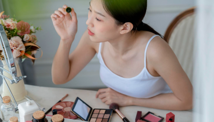 Myntra End of Reason Sale: Create Your Perfect Everyday Makeup Look Myntra End of Reason Sale: Create Your Perfect Everyday Makeup Look