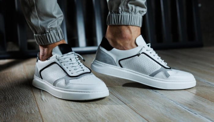 Street Meets Style: 4 Best Men's Lifestyle Sneakers that Walk the Talk Street Meets Style: 4 Best Men's Lifestyle Sneakers that Walk the Talk
