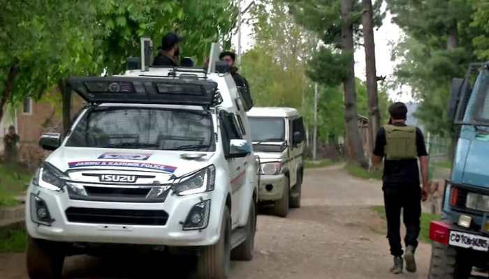 Two Hybrid Terrorists Apprehended In Shopian; Weapons And Cash Recovered