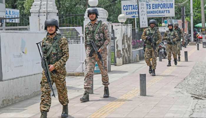 Pakistan Intel Officers Pose As Journalists, Bribe CRPF Man For Secret Info