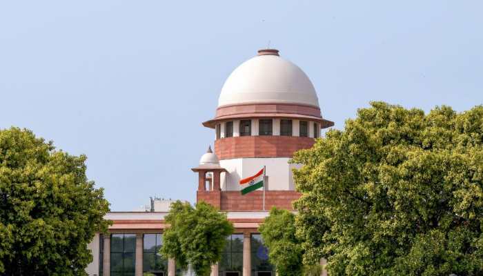 SC Refuses To Entertain Plea Against Assam’s 'Indiscriminate' Deportations SC Refuses To Entertain Plea Against Assam’s 'Indiscriminate' Deportations