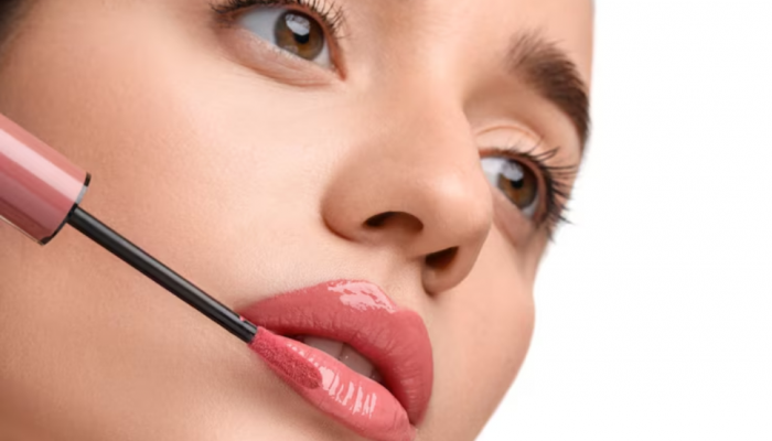 Myntra EORS Picks: Best Lip Glosses for Every Mood & Style Myntra EORS Picks: Best Lip Glosses for Every Mood & Style