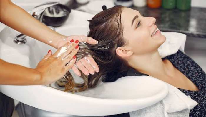 Top Shampoos to Buy During Myntra End of Reason Sale 2025