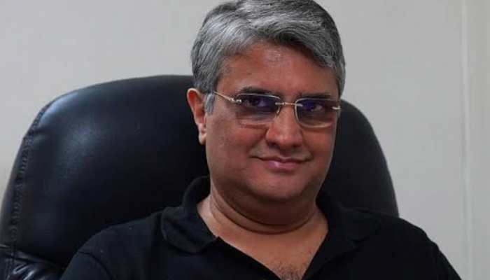Filmmaker Manish Gupta Booked For Allegedly Stabbing Driver With Knife Over Salary Dispute