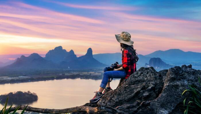 Must Have Travel Essentials for your Next Trip -Myntra End of Reason Sale