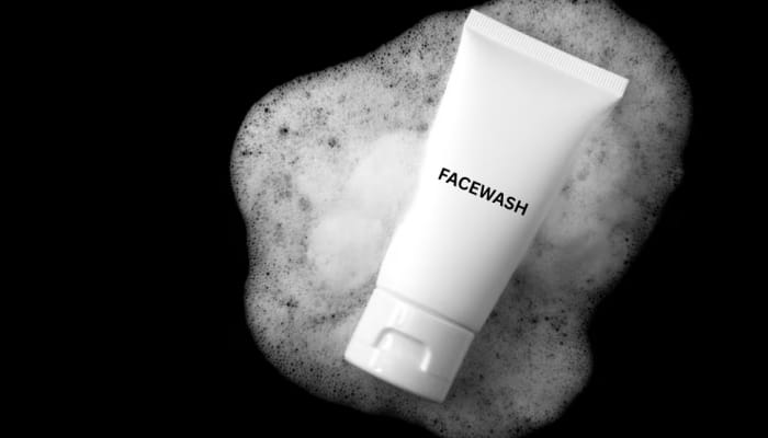 Glow Up! Best 4 Face Washes to Shop in Myntra’s End of Reason Sale