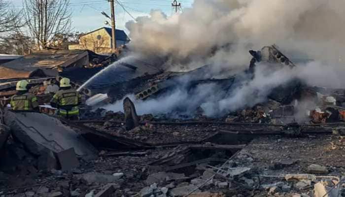 Ukraine Blows Up Russia’s Rs 700 Cr Warbird; Zelensky Sends Su-35 To Hell