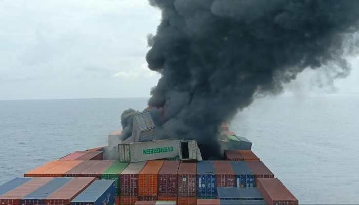 Singapore Cargo Ship Catches Fire Off Kerala, Kochi And Kozhikode Hospitals On Alert Singapore Cargo Ship Catches Fire Off Kerala, Kochi And Kozhikode Hospitals On Alert
