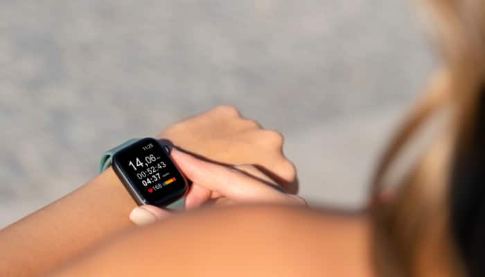  Stay Fit, Stylish & Connected: Best Affordable Smartwatches on Amazon
