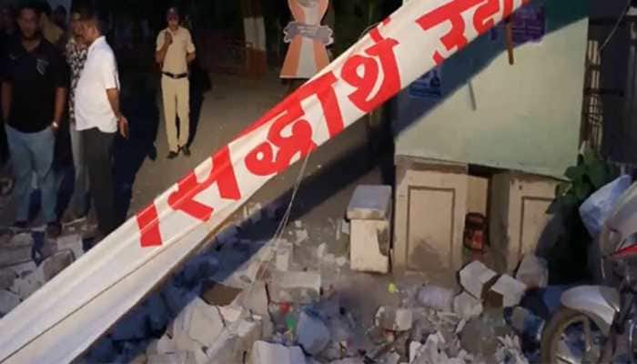 Maharashtra: 2 Killed As Structure Collapses Due To Wind