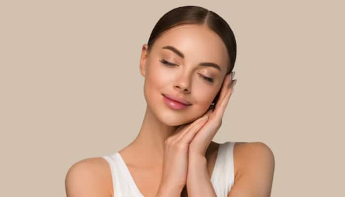 How To Make Natural Hydrating Facial Toners At Home For Dry Skin This Summer