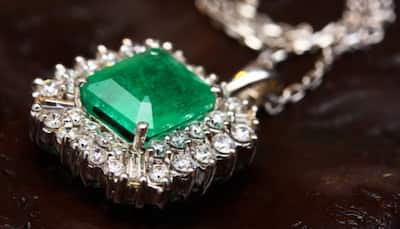 THIS Stone Will Attract Financial Success - Check Pros And Cons Of Emerald Stone