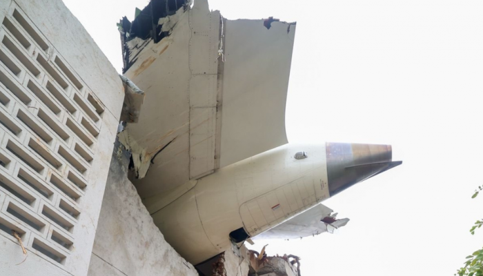 Agra Couple Among Victims Of AI-171 Crash; Grief Grips Native Village Agra Couple Among Victims Of AI-171 Crash; Grief Grips Native Village