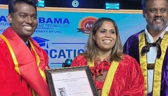 Allu Arjun Congratulates Director Atlee On Prestigious Doctorate Honor