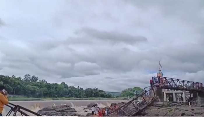 Indrayani River Bridge Collapses In Pune: 2 Dead, Rescue Ops Underway Indrayani River Bridge Collapses In Pune: 2 Dead, Rescue Ops Underway
