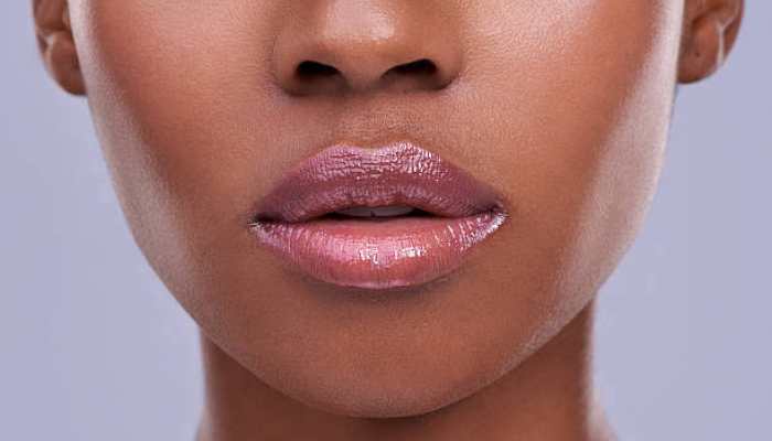 Best Lip Glosses for Shiny, Hydrated &amp; Plump Lips – Top Picks for Every Style