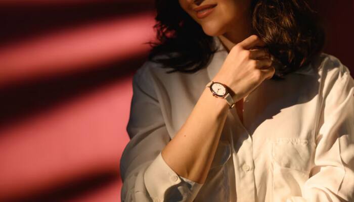 Timeless Elegance: 4 Women’s Watches that Add Style to Every Second