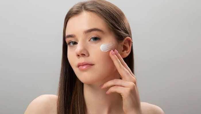 Best Face Moisturizers for Hydration, Brightening &amp; Sun Protection 