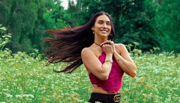 Lauren Gottlieb Marries Her Longtime Boyfriend Tobias Jones In Italy - See Pics Lauren Gottlieb Marries Her Longtime Boyfriend Tobias Jones In Italy - See Pics
