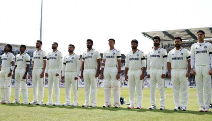 IND vs ENG; 1st Test: Why Are India, England Players Wearing Black Armbands? IND vs ENG; 1st Test: Why Are India, England Players Wearing Black Armbands?
