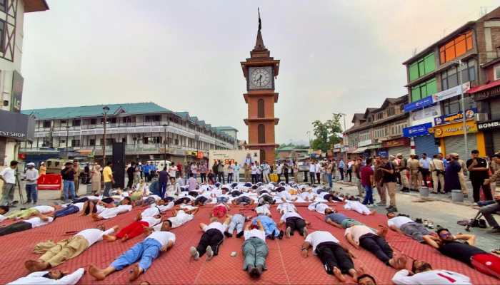 From Separatism To Serenity: Lal Chowk Hosts Grand Yoga Day, Signifying Kashmir's New Chapter