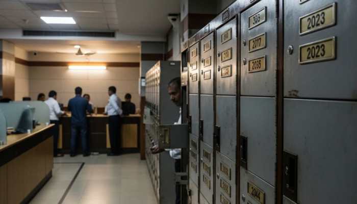 Bank Locker Holders Alert: Bank Locker Could Be Sealed If You Miss THIS Agreement Deadline– Details Here