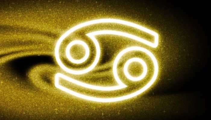 Cancer Weekly Horoscope For June 23- 29: Plan Your Week Wisely- Keep A Check On Your Love, Career, And Health Cancer Weekly Horoscope For June 23- 29: Plan Your Week Wisely- Keep A Check On Your Love, Career, And Health