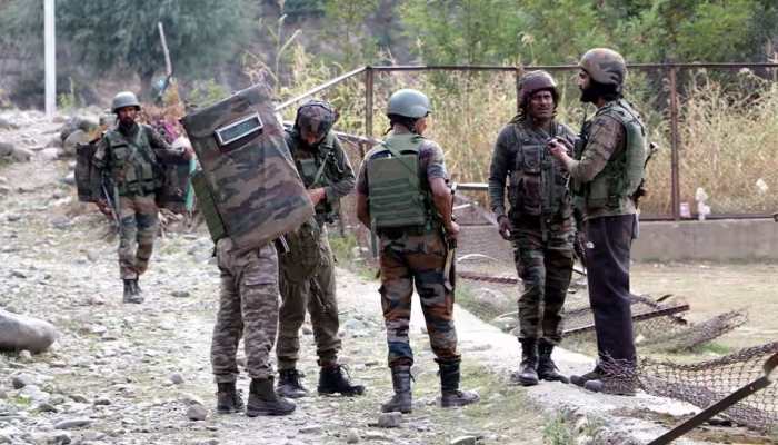 India Readies For Big Action Against Terrorism; Emergency Purchase Of Weapons Worth Rs 2,000 Crore Approved India Readies For Big Action Against Terrorism; Emergency Purchase Of Weapons Worth Rs 2,000 Crore Approved
