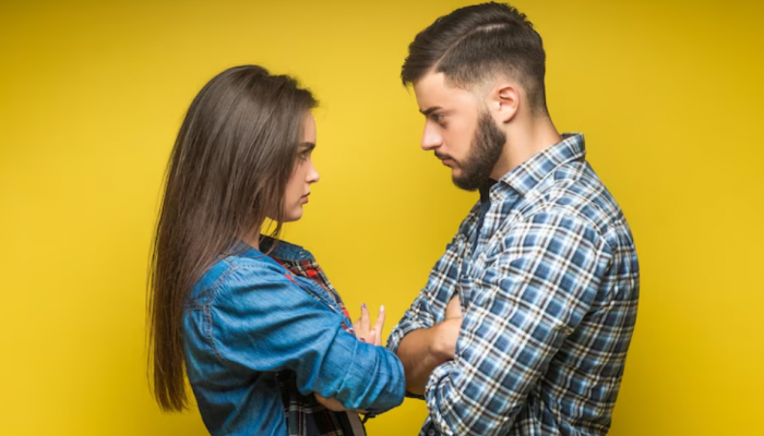 Fought With Your Partner? Use These Genius Tips To Restart Conversation Without Making It Worse Fought With Your Partner? Use These Genius Tips To Restart Conversation Without Making It Worse