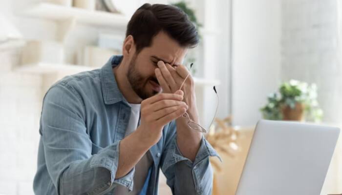 How To Improve Your Eyesight Naturally With These 10 Simple Eye Exercises
