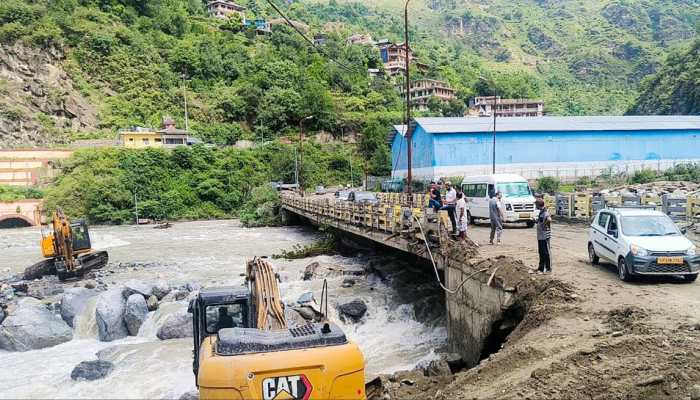 Himachal Monsoon Havoc: 17 Dead, Rs 300 Crore Loss In One Week Amid Flash Floods