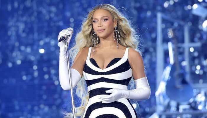 Beyonce's Mid-Air Accident During Houston Show: Singer Stops 'Cowboy Carter' Tour To Land Safely Beyonce's Mid-Air Accident During Houston Show: Singer Stops 'Cowboy Carter' Tour To Land Safely