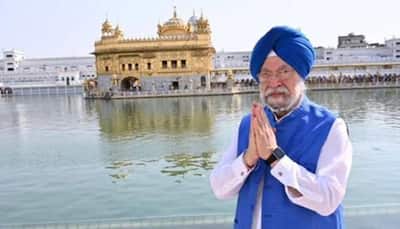 Union Minister Hardeep Singh Puri Attends Umrao Jaan Premiere, Feels Delightful At Revisiting Bygone Era 