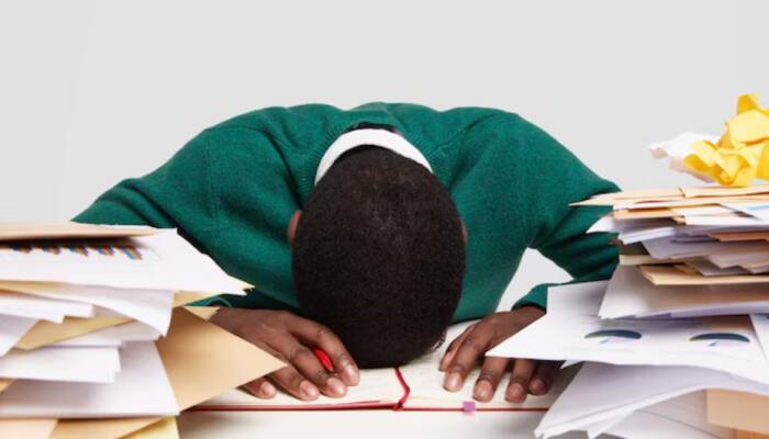 Feeling Low And Tired All Day? It Could Be A Vitamin D Deficiency, Here’s How To Fix It Naturally
