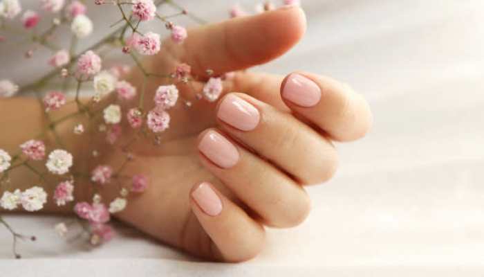 Top Nail Paints on Amazon: Trendy Shades &amp; Long-Lasting Finish