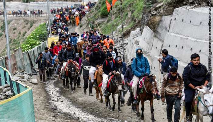 Amarnath Yatra Day 4: 7,000 Pilgrims Depart From Jammu, Over 48,000 Devotees Have Paid Obeisance