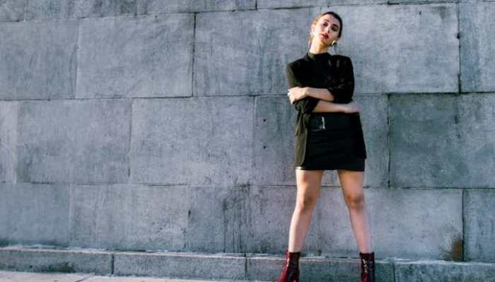 Timeless Style: The Ultimate Guide to Women’s Black Skirts Timeless Style: The Ultimate Guide to Women’s Black Skirts