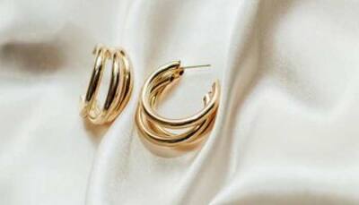 Timeless & Trendy Women’s Hoop Earrings